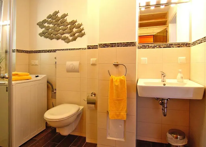 Kranichnest, * Zirchow